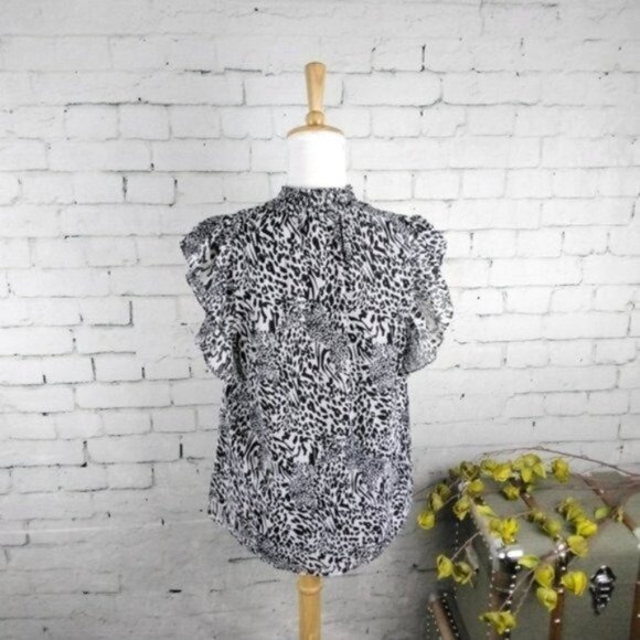 Elan Animal Print Smocked High Collar Flutter Sleeve Blouse Black Size Small - Picture 5 of 7